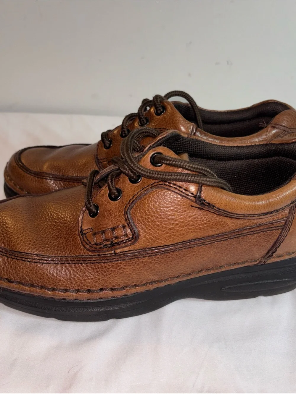 Nunn Bush Men's Brown Leather Casual Lace-Up Shoes. 7/10